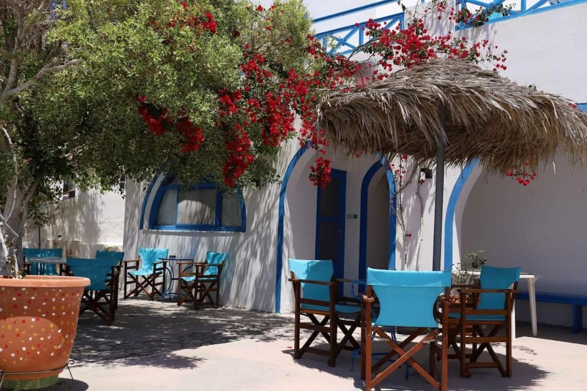 Santorini Seaside Retreat - Flora'S Summer Escape بيريسا المظهر الخارجي الصورة